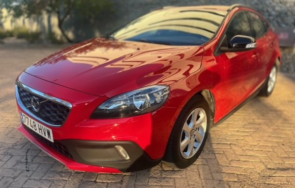 VOLVO V40 Cross Country 1.6 D2 Kinetic