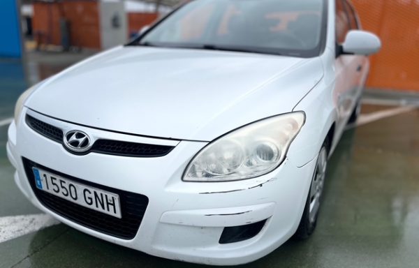 HYUNDAI i30 CW 1.6 CRDi 90cv Comfort